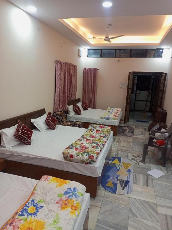 Aashirwad Residency Acomodação com café da manhã Ujjain Exterior foto